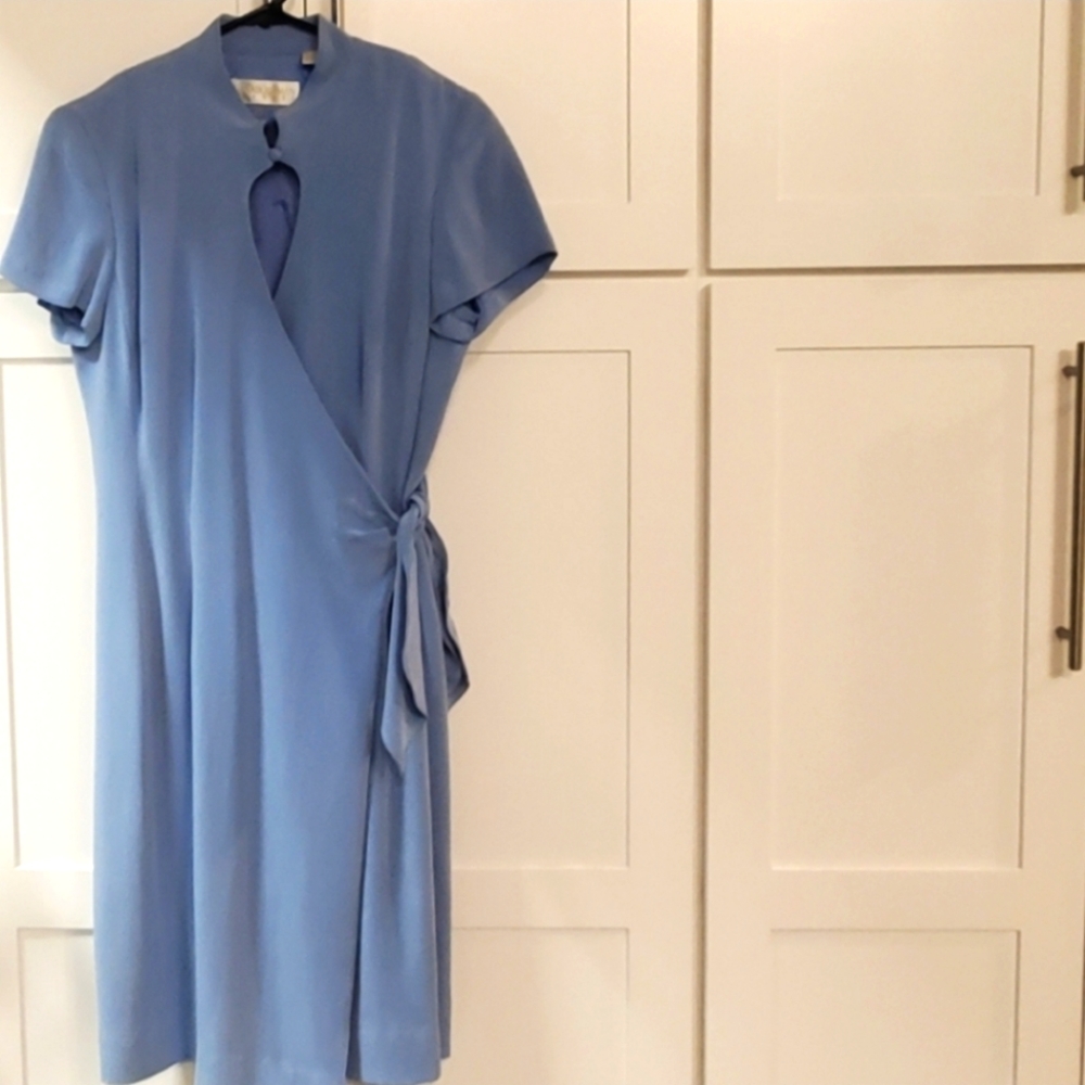 Dana Buchanan blue dress